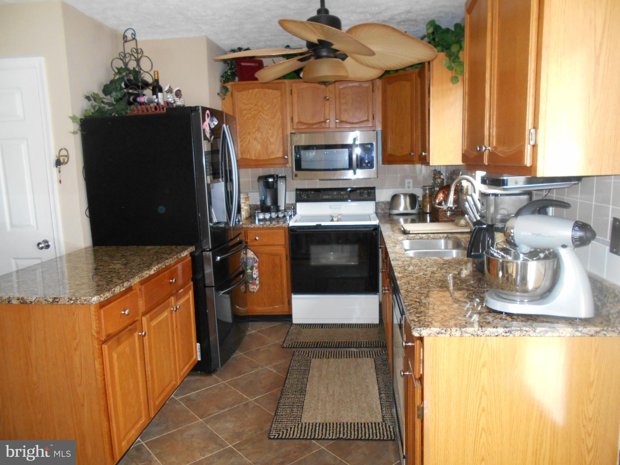 134 Meadow Road Pasadena, MD 21122 - Photo 8 of 29 Gallery Image 8