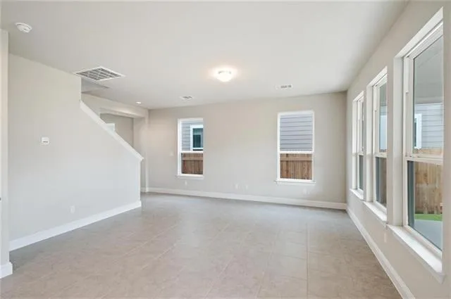 $1,900 | 113 Gaida Loop, Georgetown, TX 78628