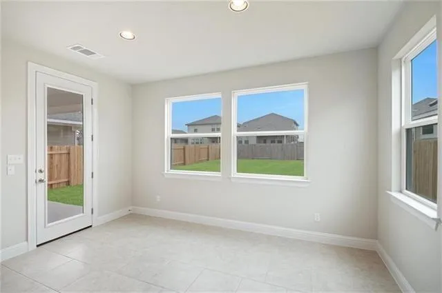 $1,900 | 113 Gaida Loop, Georgetown, TX 78628