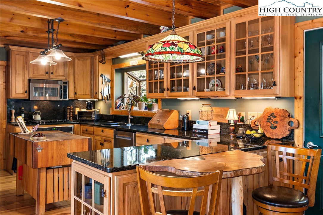 1185 River Ridge Road Boone, NC 28607 - Photo 8 of 31 Gallery Image 8
