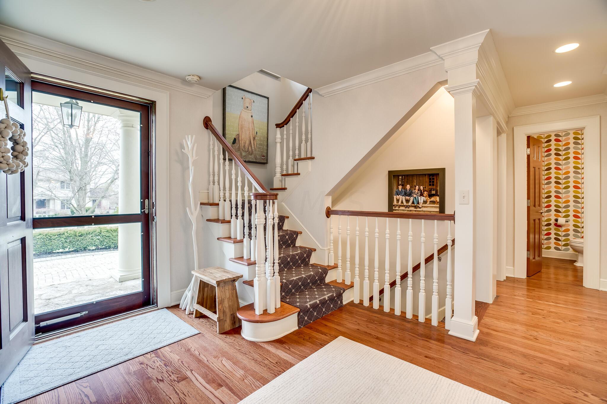 2252 Tremont Road Columbus, OH 43221 - Photo 8 of 97 New open entry
