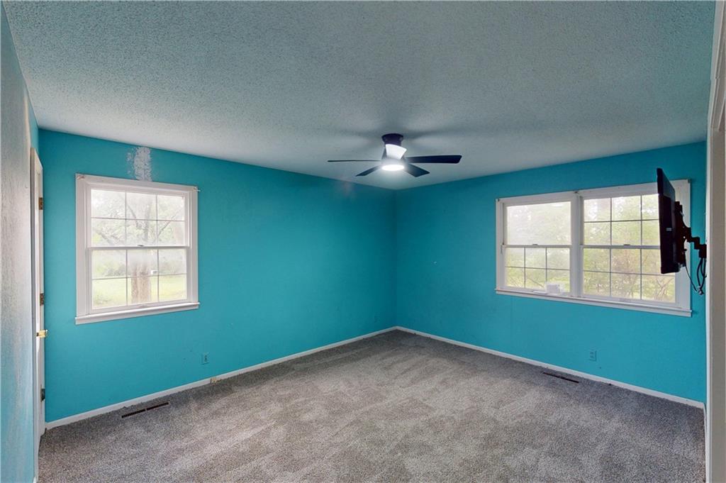 500 South 2nd Street Sheldon, MO 64784 - Photo 18 of 27