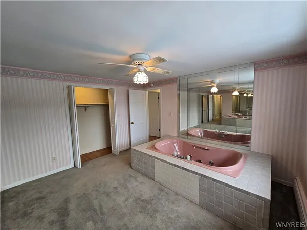 $2,800 | 2287 Long Road, Grand Island, NY 14072