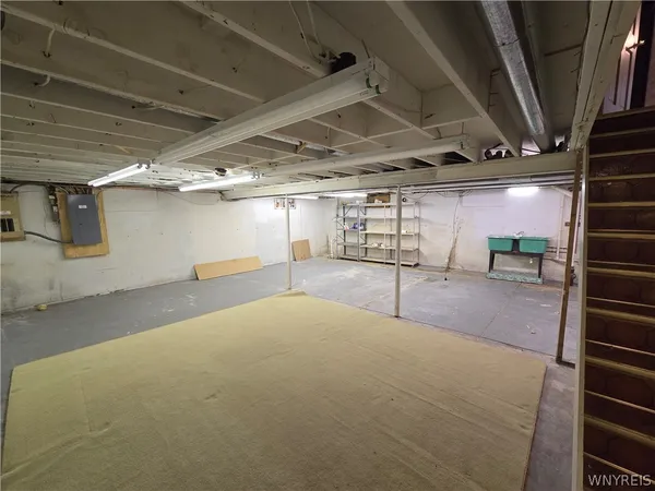 $2,800 | 2287 Long Road, Grand Island, NY 14072