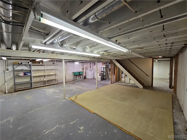 $2,800 | 2287 Long Road, Grand Island, NY 14072