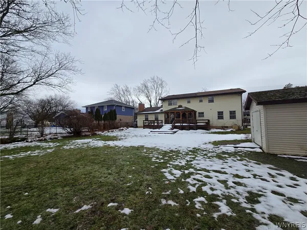 $2,800 | 2287 Long Road, Grand Island, NY 14072