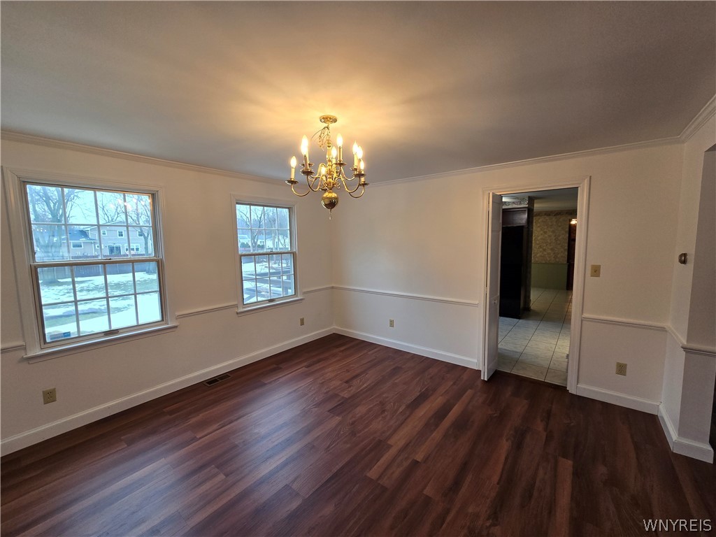 2287 Long Road Grand Island, NY 14072 - Photo 6 of 34