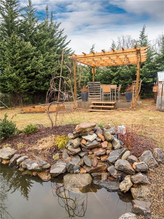 425 Governors View Road Asheville, NC 28805 - Photo 26 of 30 Gallery Image 26