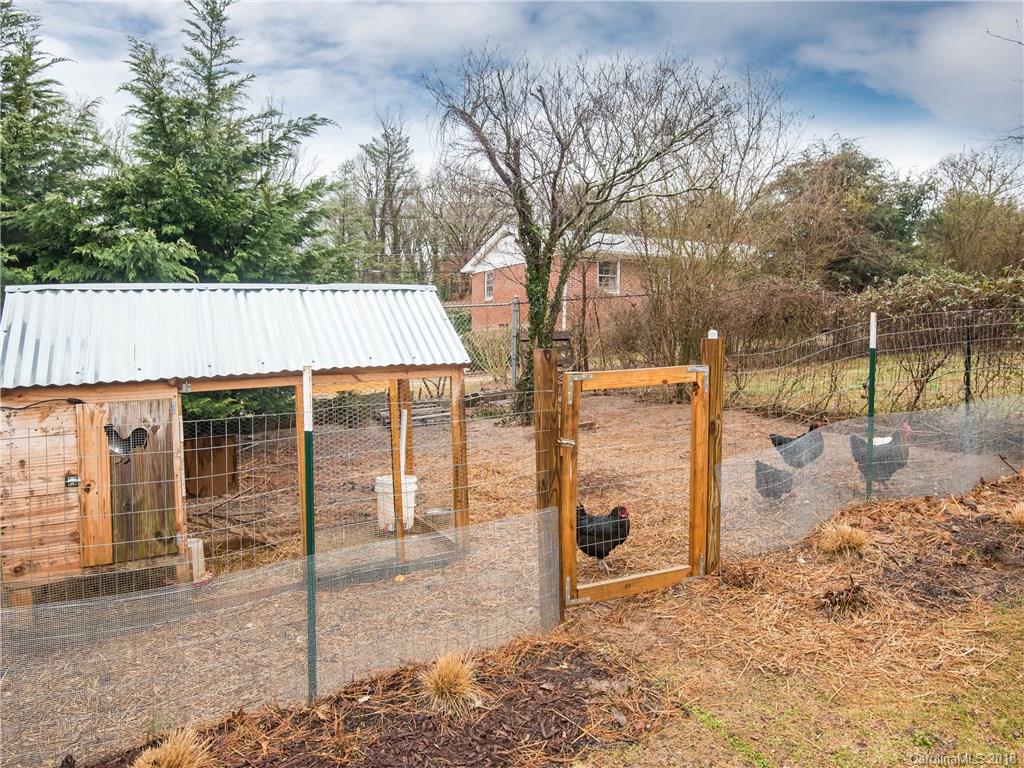 425 Governors View Road Asheville, NC 28805 - Photo 28 of 30 Gallery Image 28