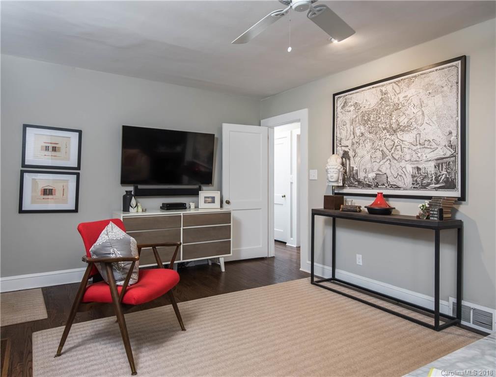 425 Governors View Road Asheville, NC 28805 - Photo 7 of 30 Gallery Image 7