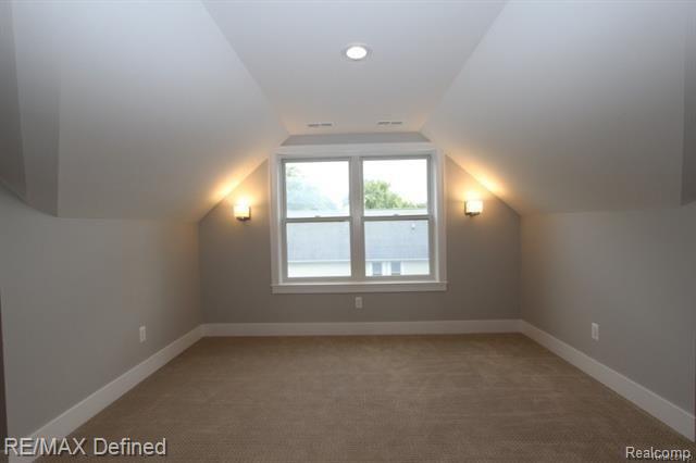 656 Ruffner Avenue Birmingham, MI 48009 - Photo 18 of 26 30.jpg