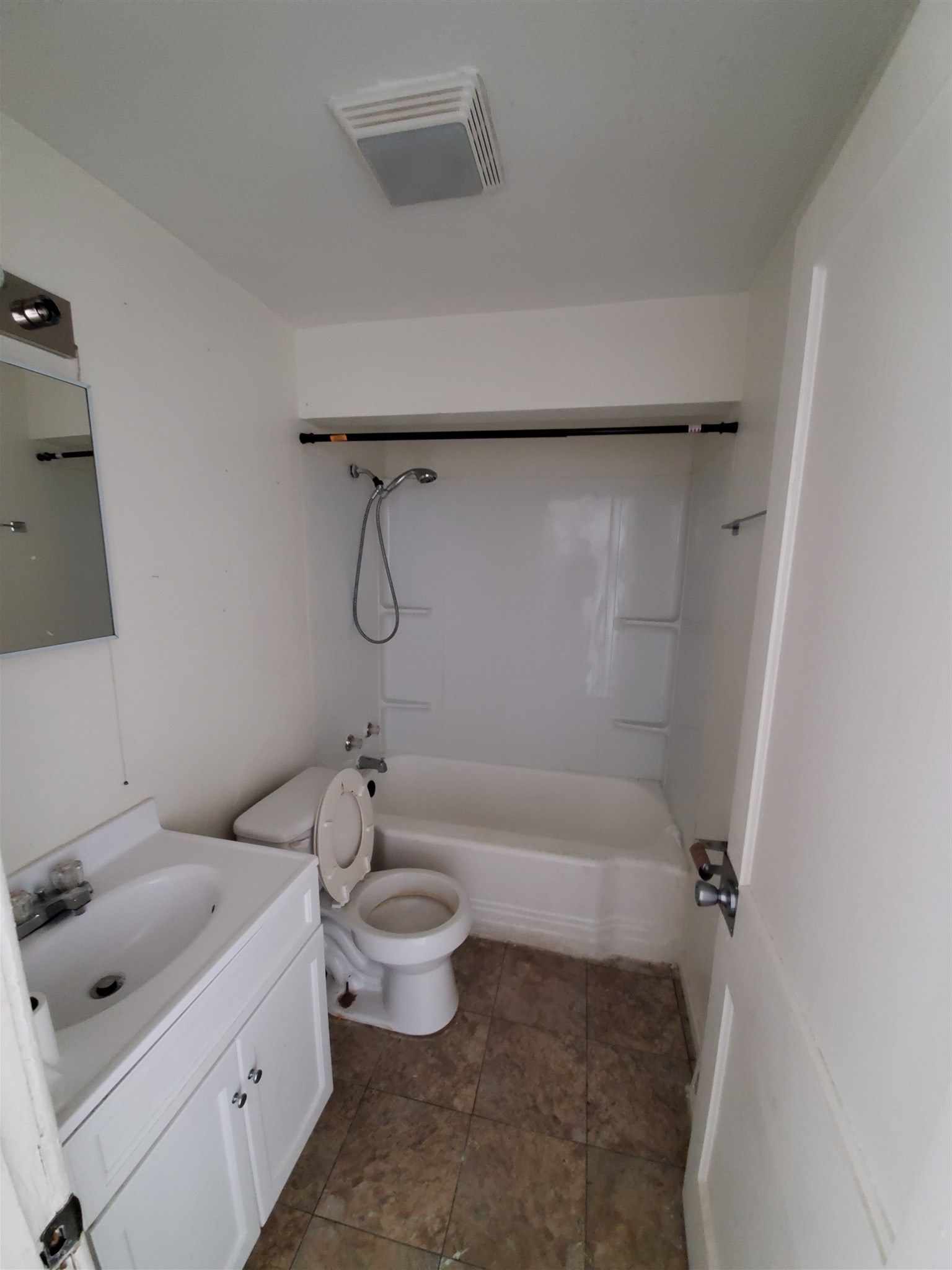 4027 Reed Street Fort Wayne, IN 46806 - Photo 14 of 28 Gallery Image 14