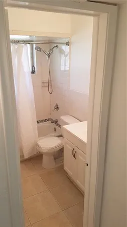 $1,750 | 2734 Fillmore Street, Unit 3E, Hollywood, FL 33020