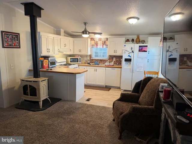 $129,900 | 153 Whippoorwill Way, Mantua, NJ 08051