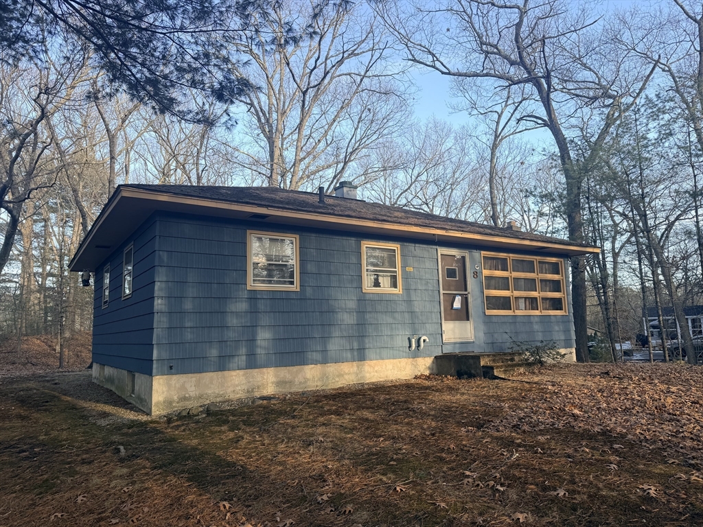 8 Molloy Road Georgetown, MA 01833 - Photo 14 of 20