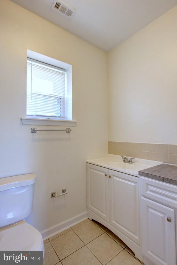 4813 Calvert Road College Park, MD 20740 - Photo 21 of 28 Bathroom