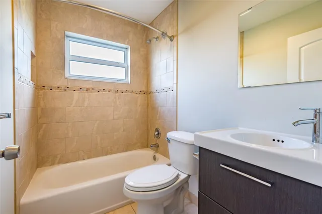 $2,650 | 101 Southwest 2nd Avenue, Boca Raton, FL 33432