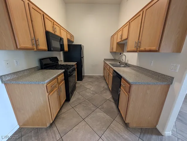 $1,450 | 3504 Desert Cliff Street, Unit 203, Las Vegas, NV 89129