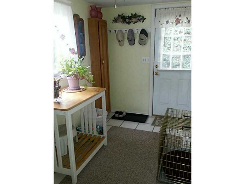 181 Woodhaven Road Woonsocket, RI 02895 - Photo 13 of 20 Mud Room. MAIN FLOOR