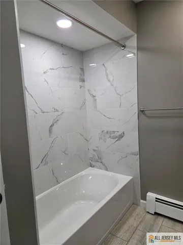 $2,500 | 645 Cricket Lane, Woodbridge, NJ 07095