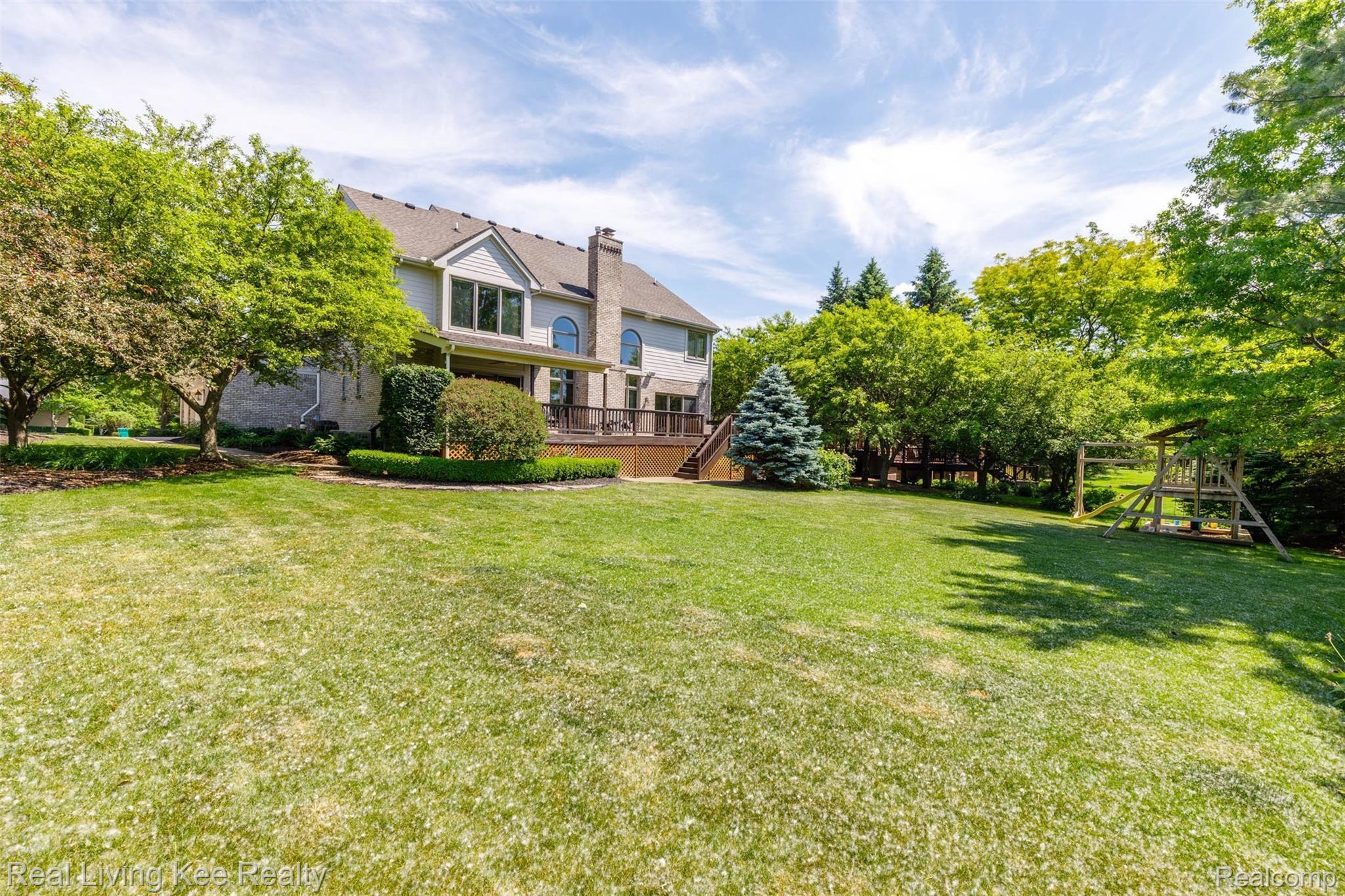 4210 Oak Tree Circle Rochester, MI 48306 - Photo 51 of 57 4210 Oak Tree Cir-56.jpg
