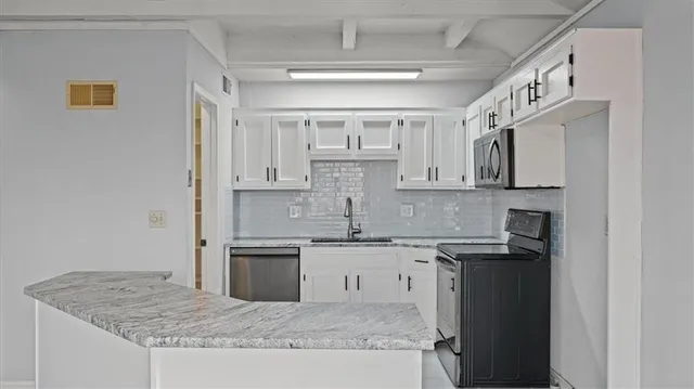 $365,000 | 4716 Fontana Street, Roeland Park, KS 66205