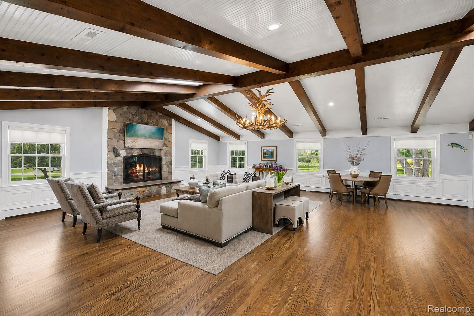 232 Guilford Road Bloomfield Hills, MI 48304 - Photo 4 of 47 guilford 22.jpeG