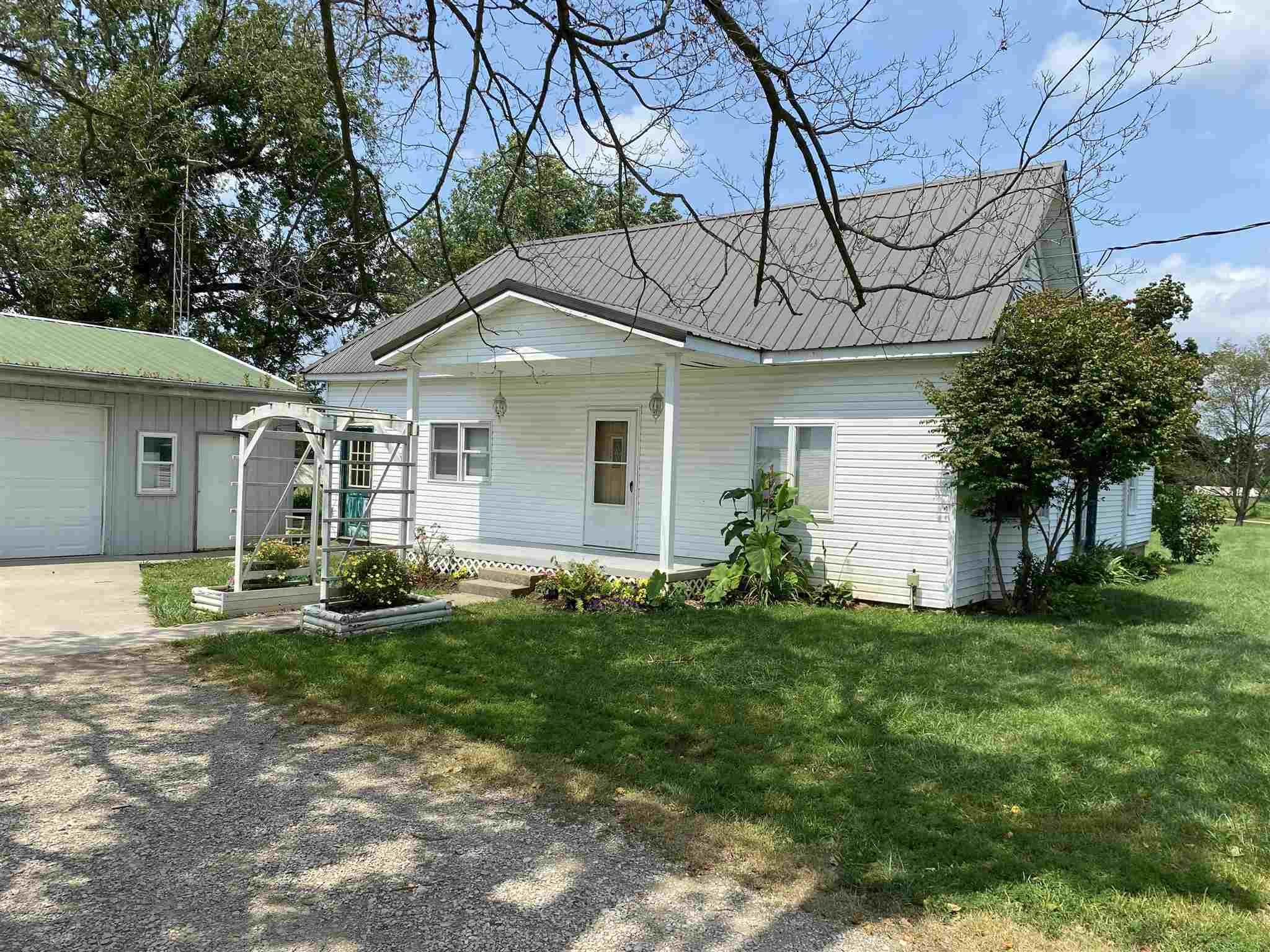 7293 Griffith Road Worthington, IN 47471 - Photo 3 of 16