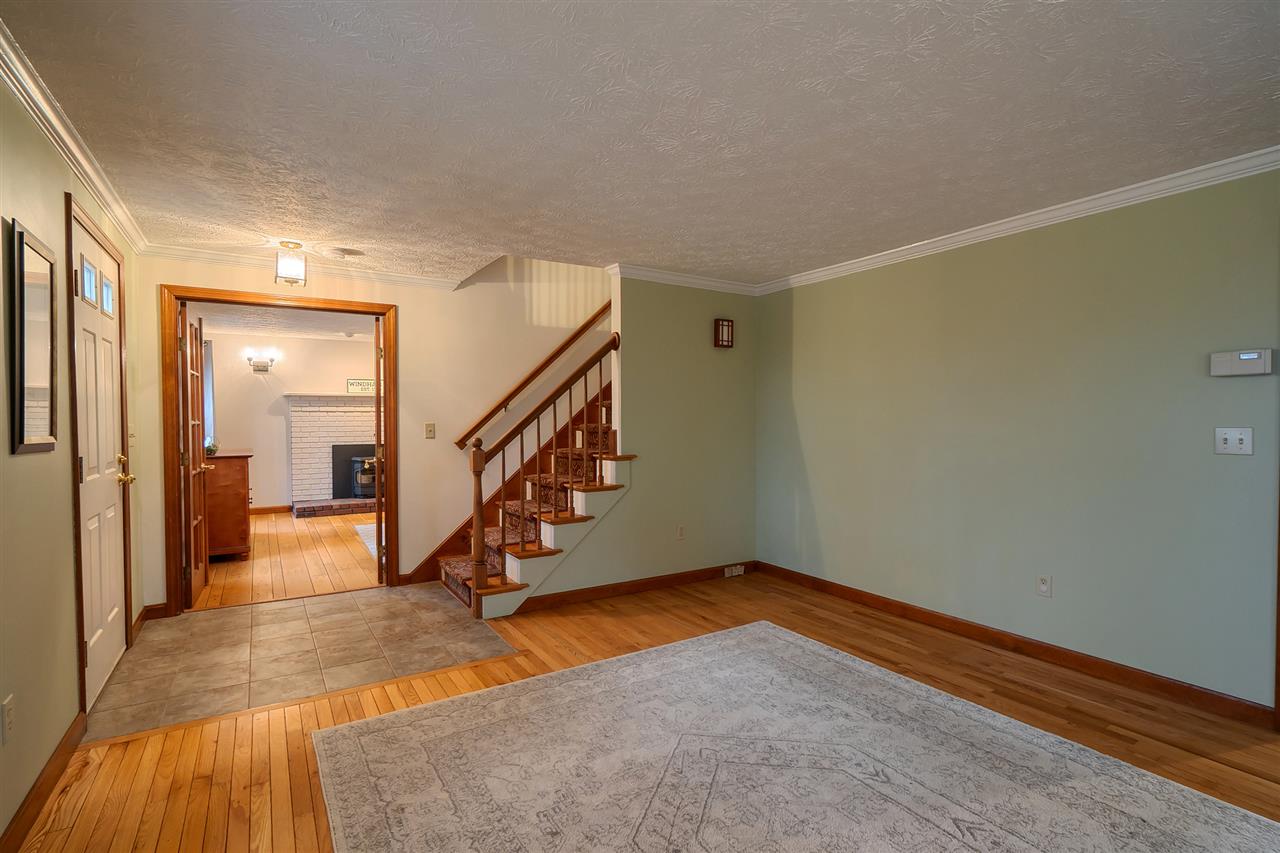 72 Marblehead Road Windham, NH 03087 - Photo 4 of 32