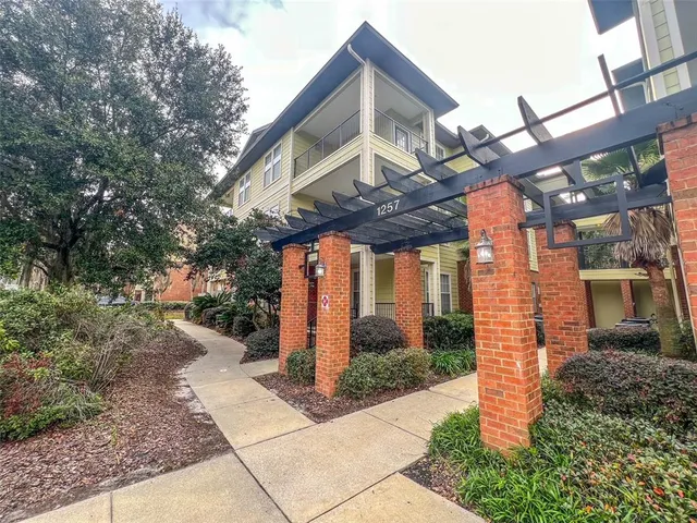 $2,500 | 1257 Southwest 9th Road, Unit 106, Gainesville, FL 32601