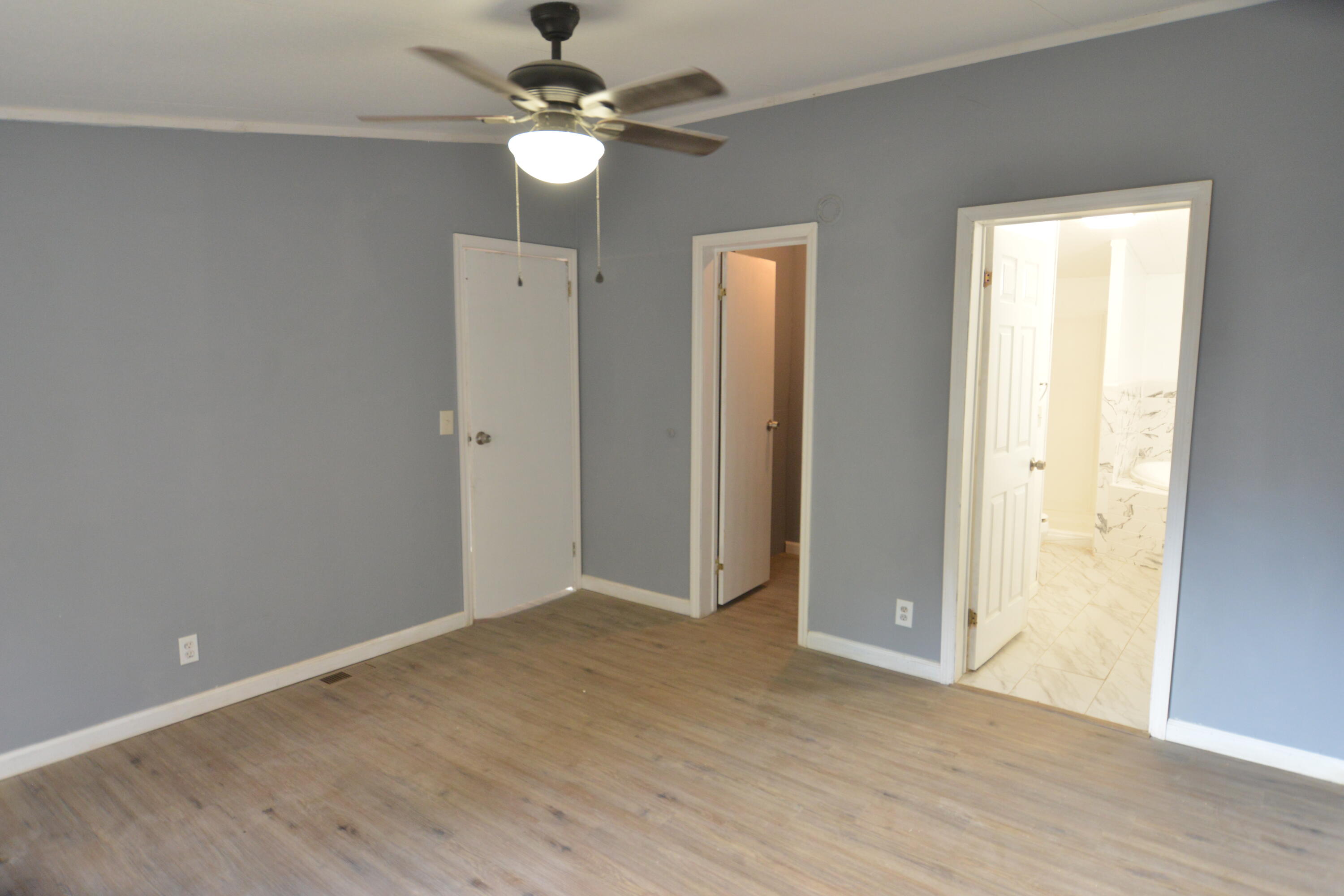 20963 Grindstone Branch Road Bristol, VA 24202 - Photo 7 of 16 DSC_9999