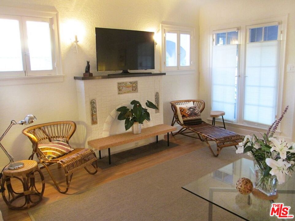 1101 Palms Boulevard Venice, CA 90291 - Photo 4 of 39