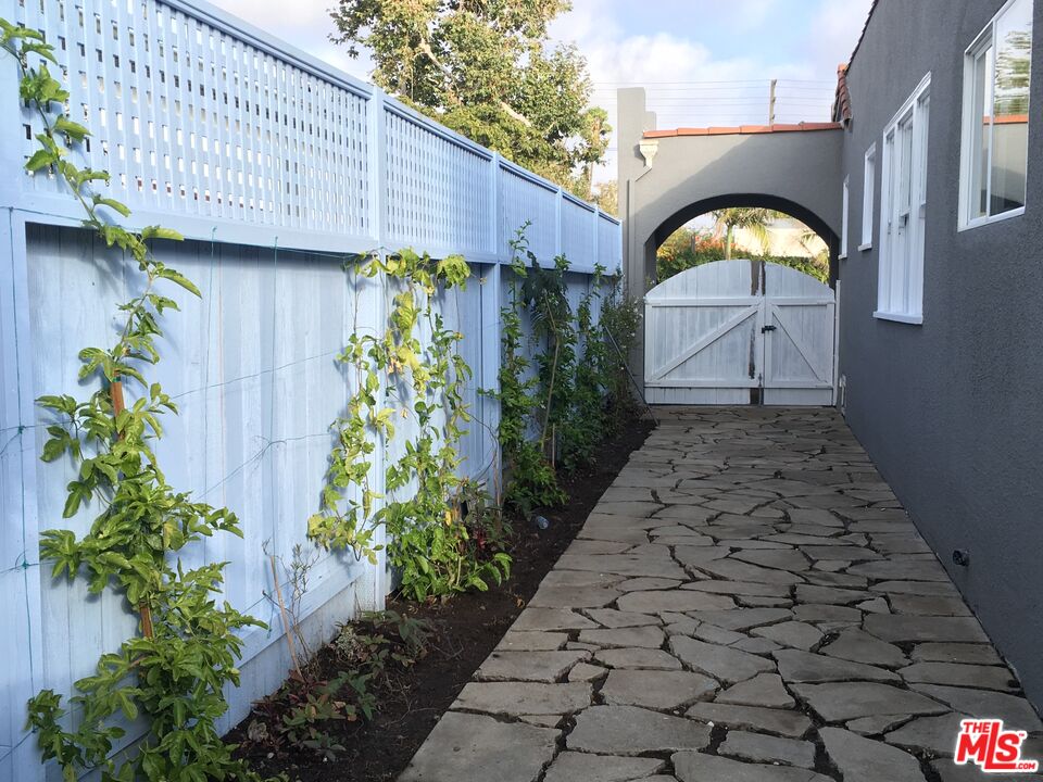 1101 Palms Boulevard Venice, CA 90291 - Photo 39 of 39