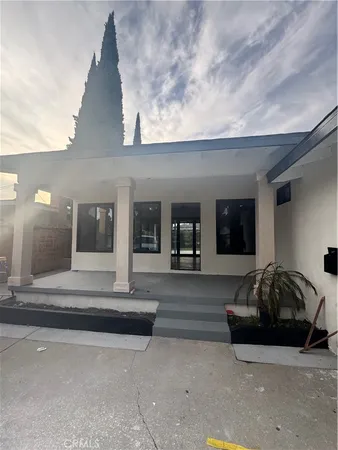 $1,199,999 | 2715 Petaluma Avenue, Long Beach, CA 90815