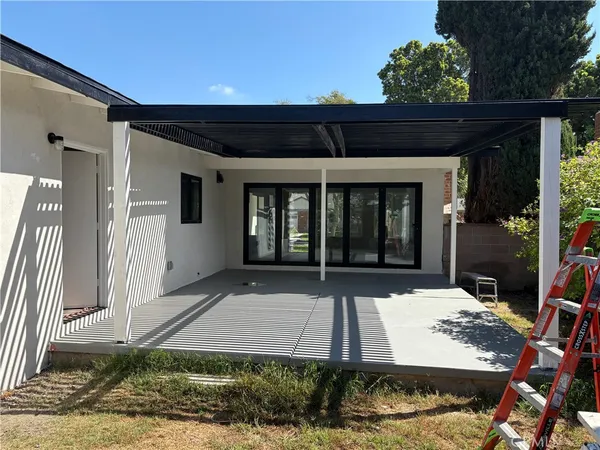 $1,199,999 | 2715 Petaluma Avenue, Long Beach, CA 90815