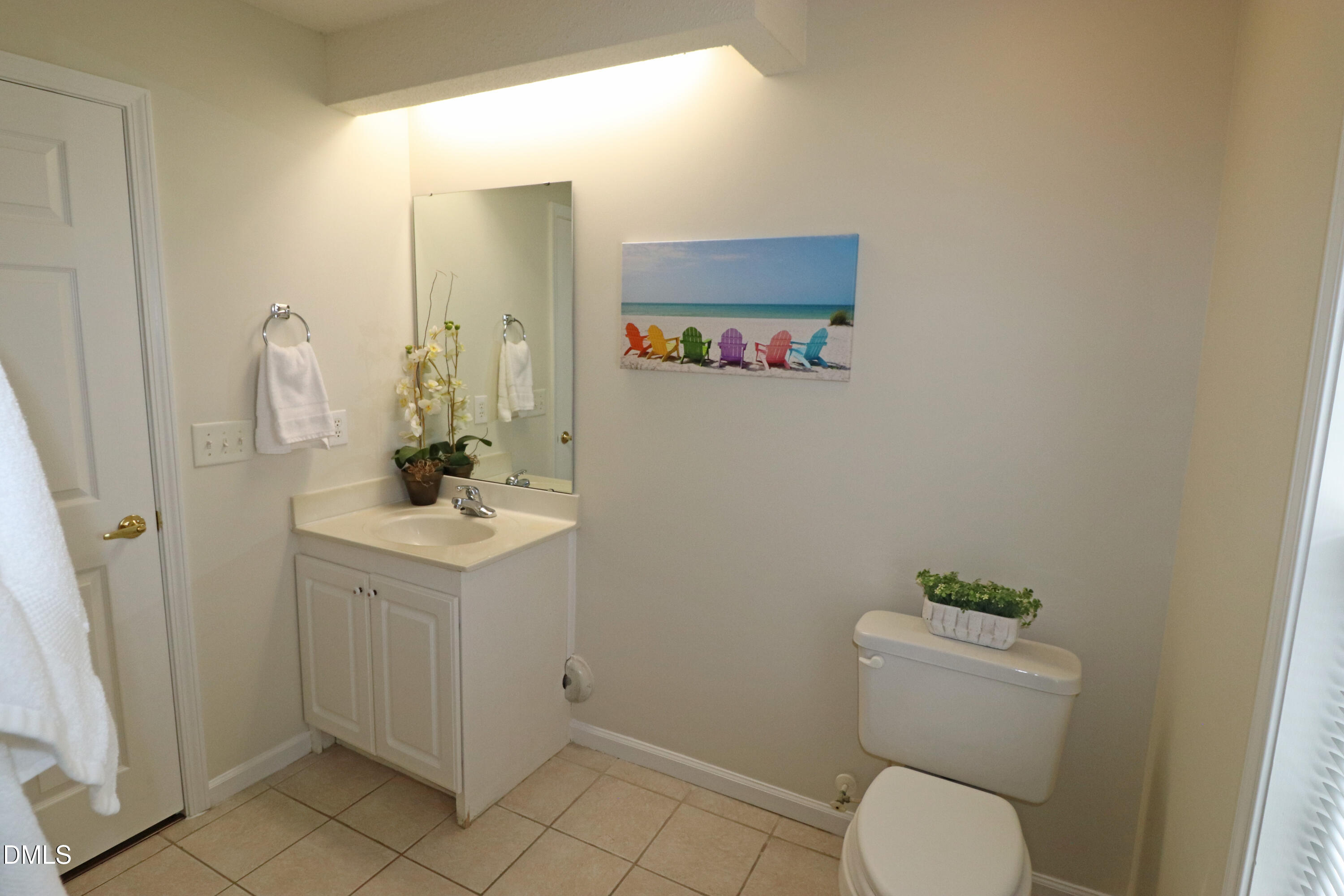 11351 Involute Place, Unit 103 Raleigh, NC 27617 - Photo 25 of 45 Primary bath
