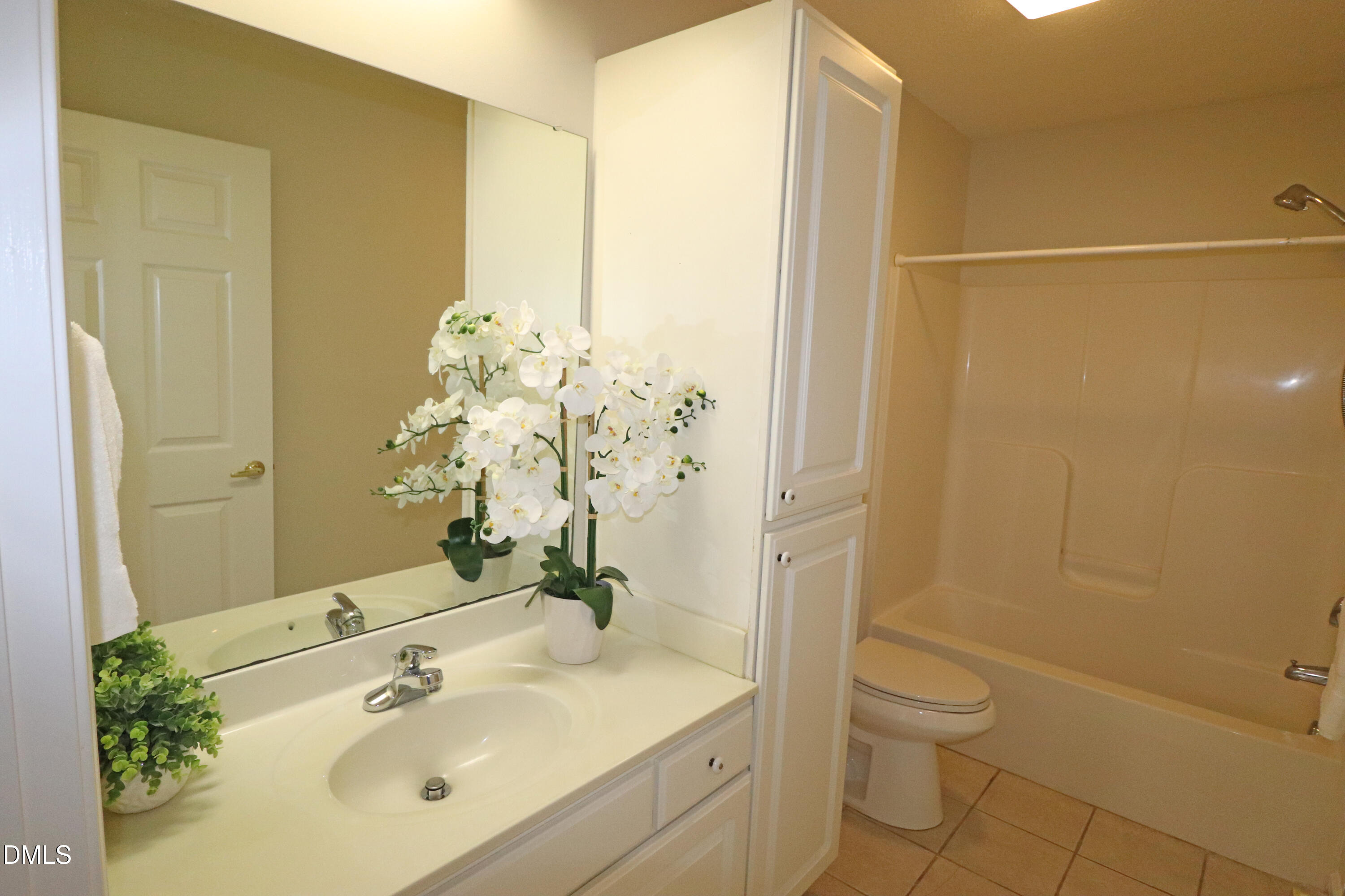11351 Involute Place, Unit 103 Raleigh, NC 27617 - Photo 30 of 45 Hall bath