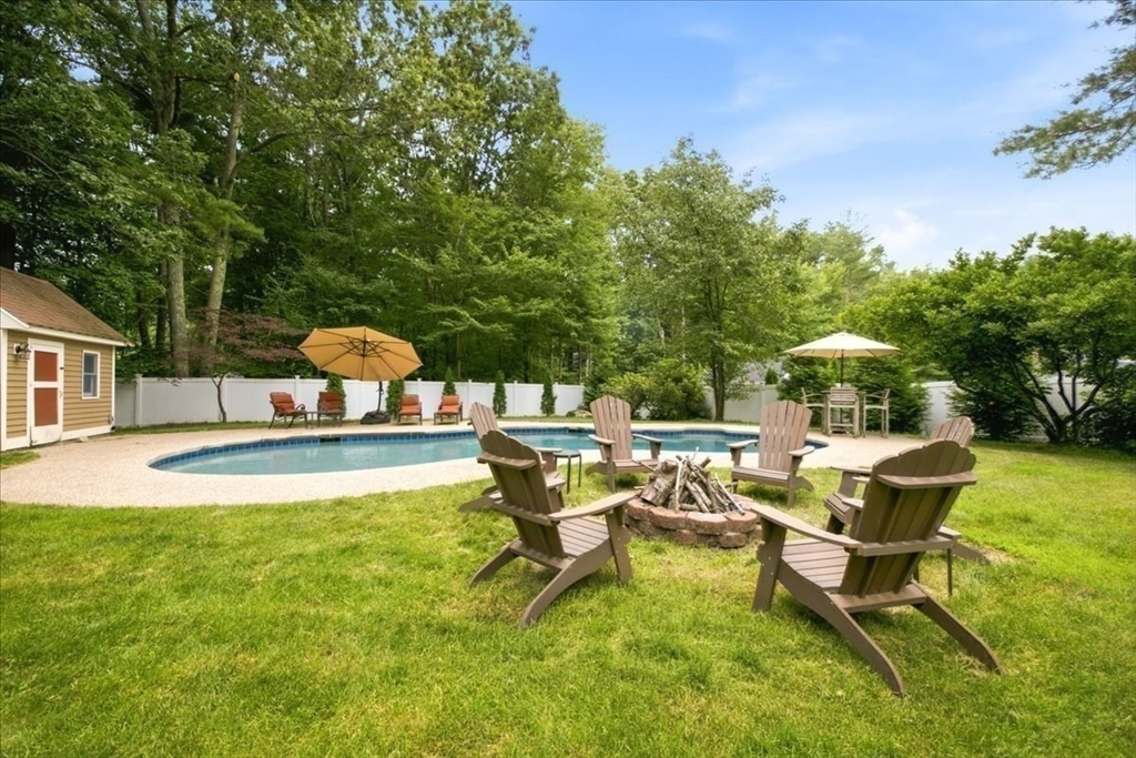 36 Wagon Road Walpole, MA 02081 - Photo 32 of 42