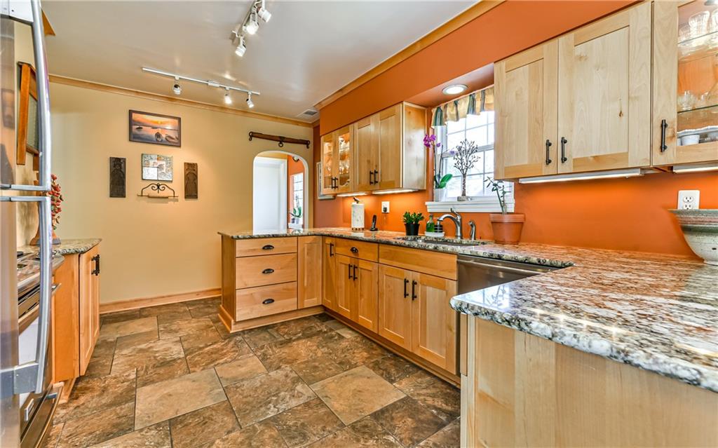 6 Cold Spring Drive Pittsburgh, PA 15237 - Photo 6 of 25