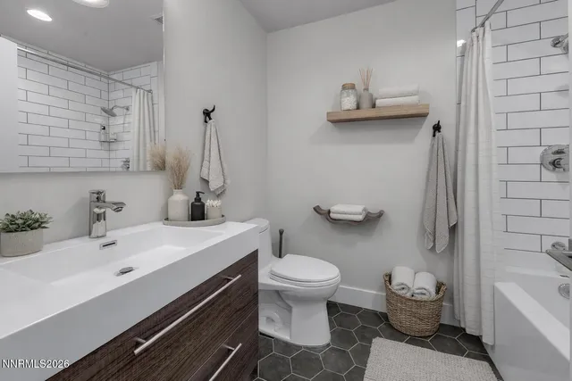 $650,000 | 4957 Lakeridge Terrace West, Reno, NV 89509