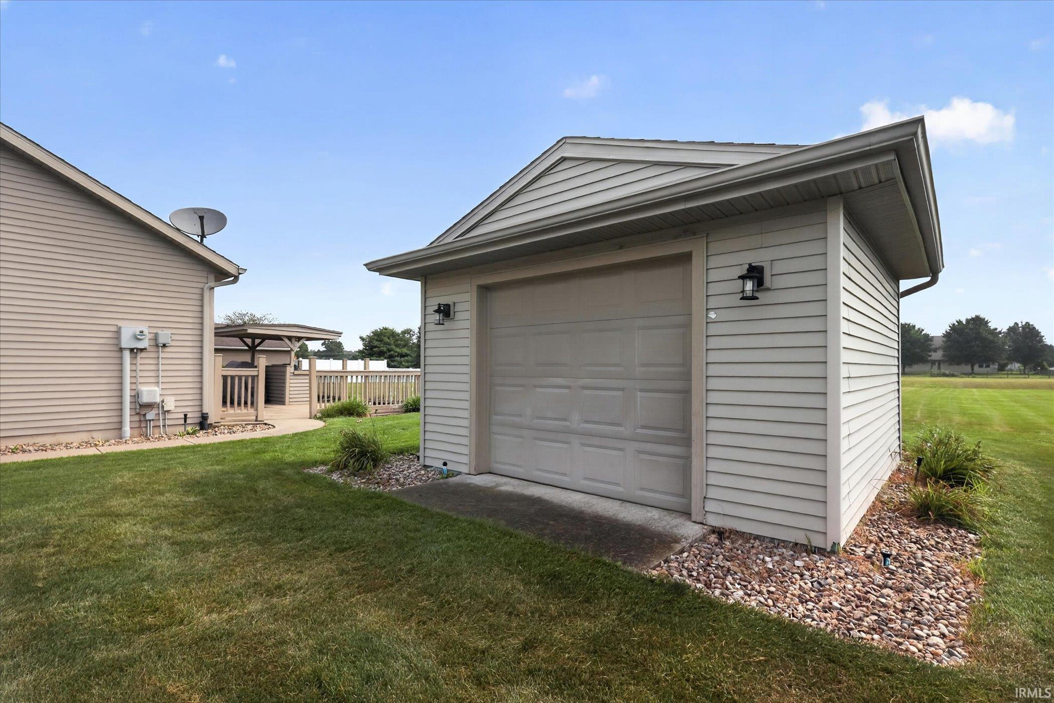 51160 Elm Road Granger, IN 46530 - Photo 34 of 38