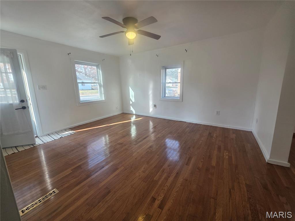 14 North High Street Smithton, IL 62285 - Photo 3 of 60