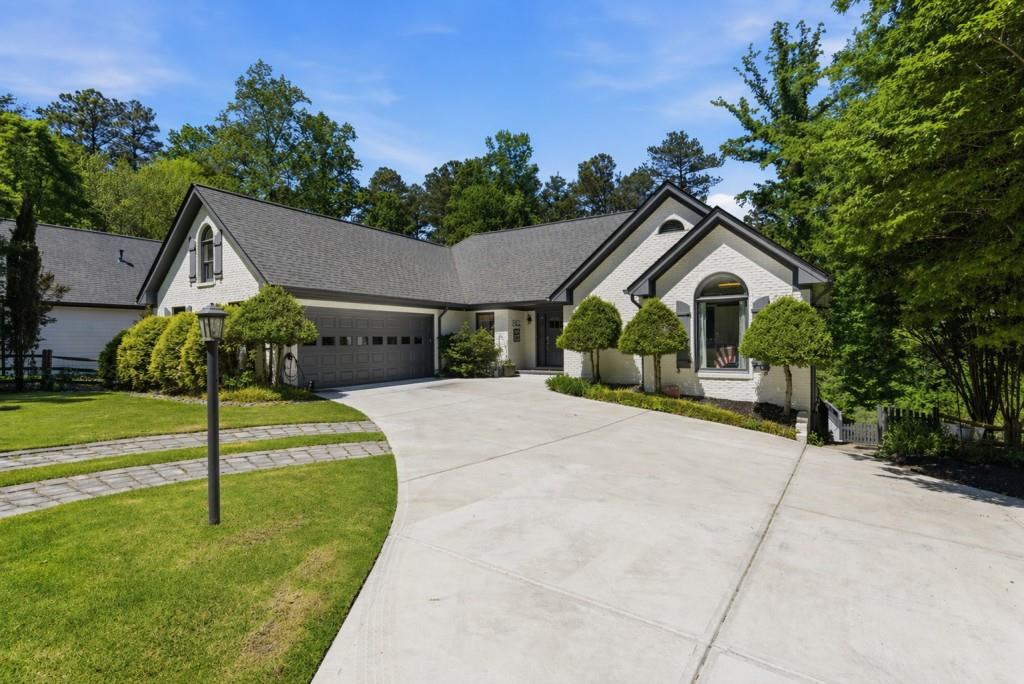 6422 Old Shadburn Ferry Road Buford, GA 30518 - Photo 19 of 68