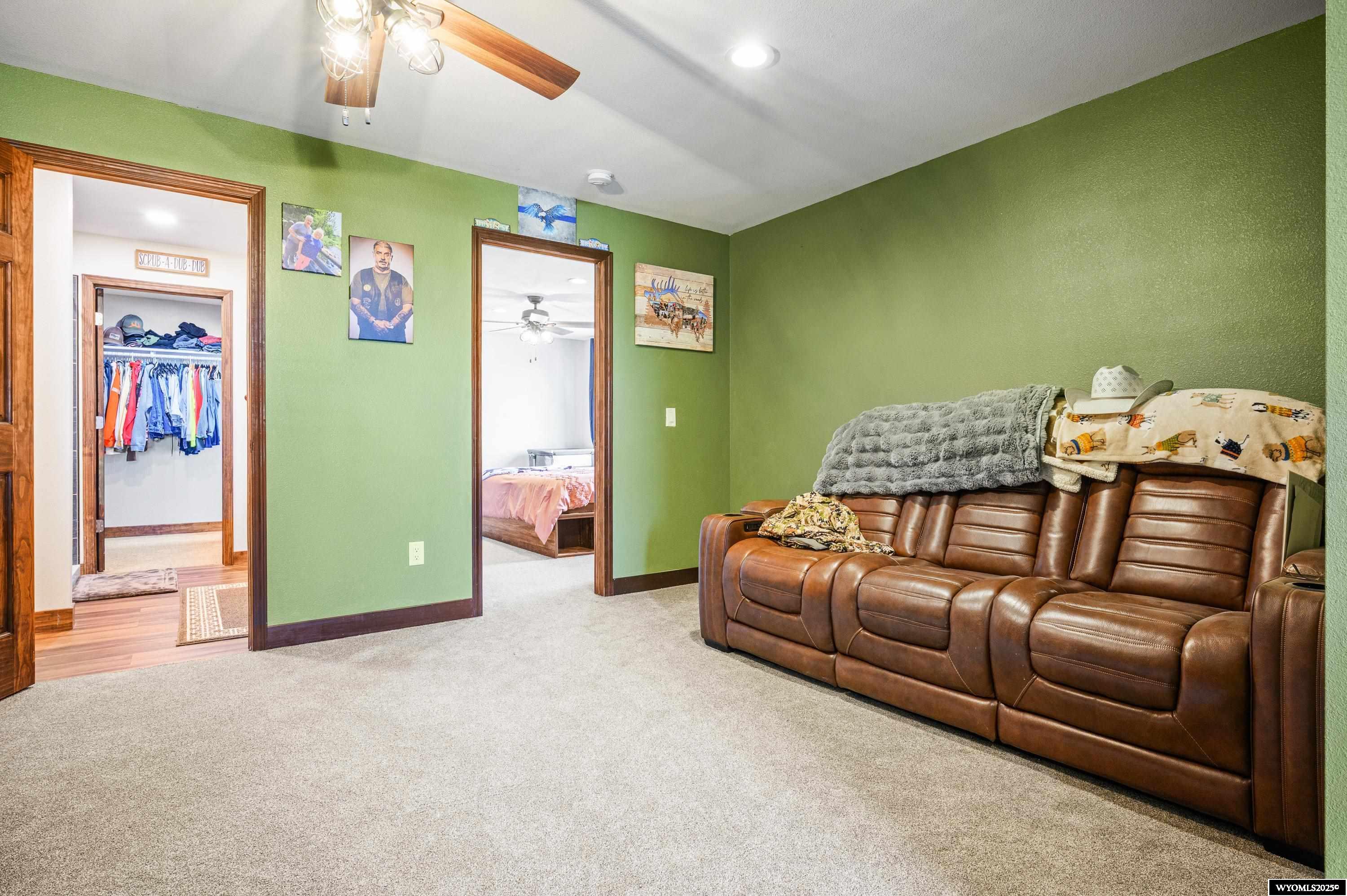 84 Deer Run Road Gillette, WY 82716 - Photo 11 of 49