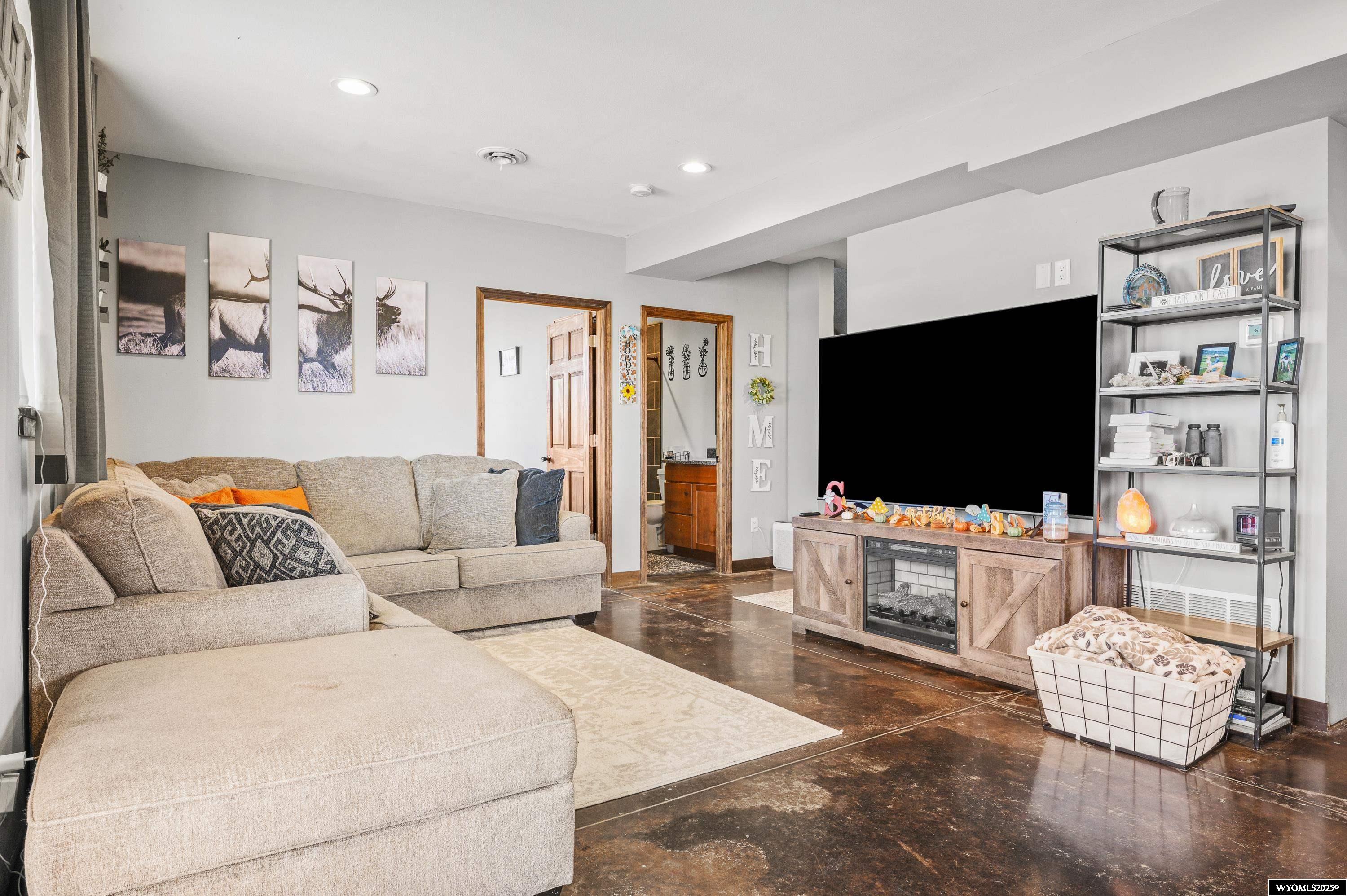 84 Deer Run Road Gillette, WY 82716 - Photo 24 of 49