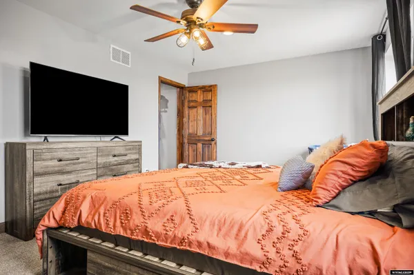 $675,000 | 84 Deer Run Road, Gillette, WY 82716