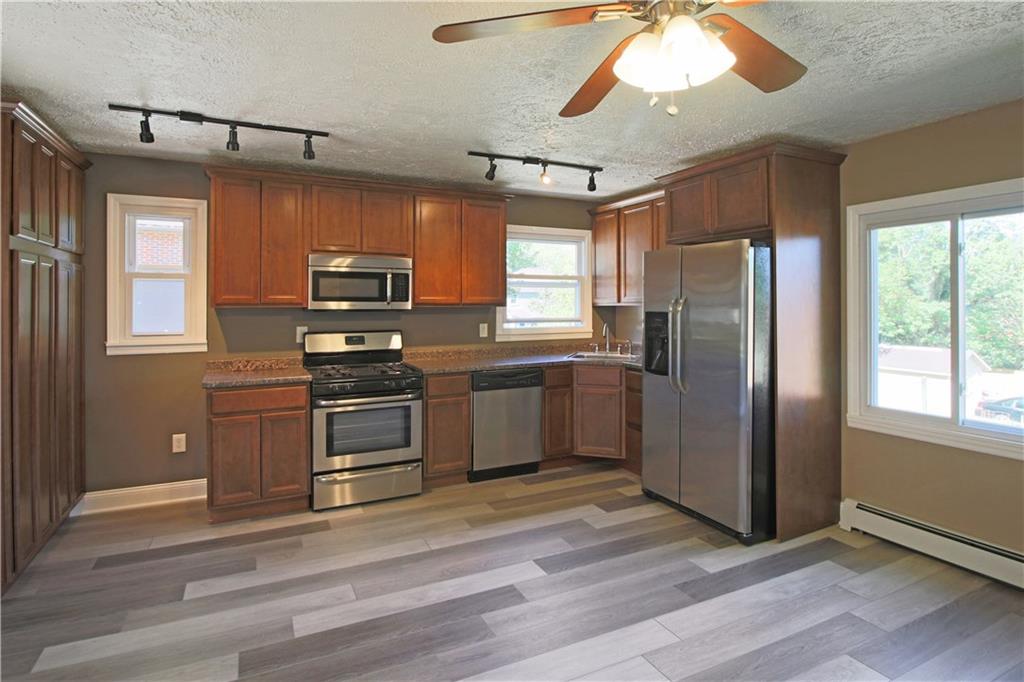 5405 Verona Road Verona, PA 15147 - Photo 2 of 22