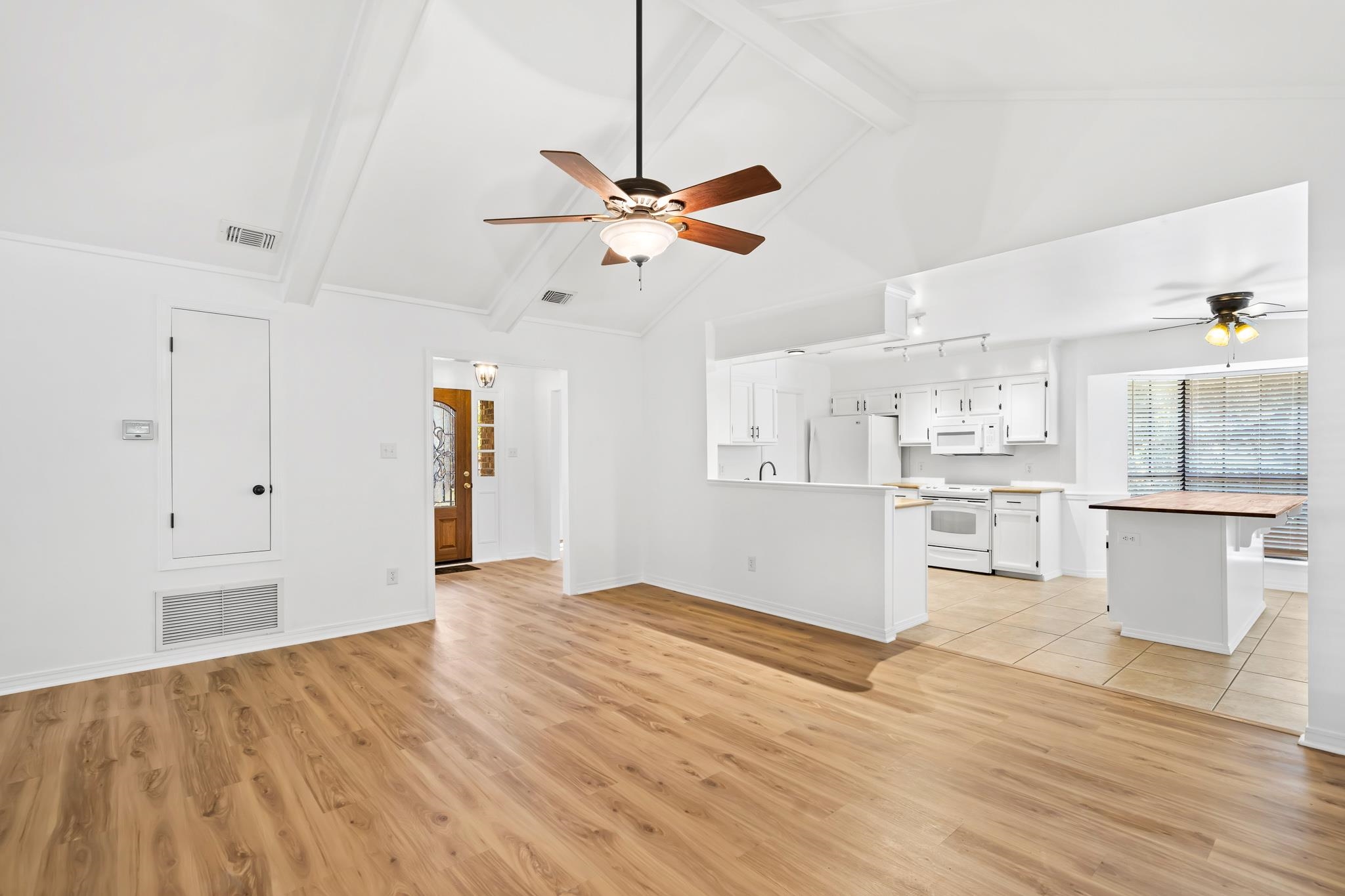 109 Windsor Court Daphne, AL 36526 - Photo 8 of 30