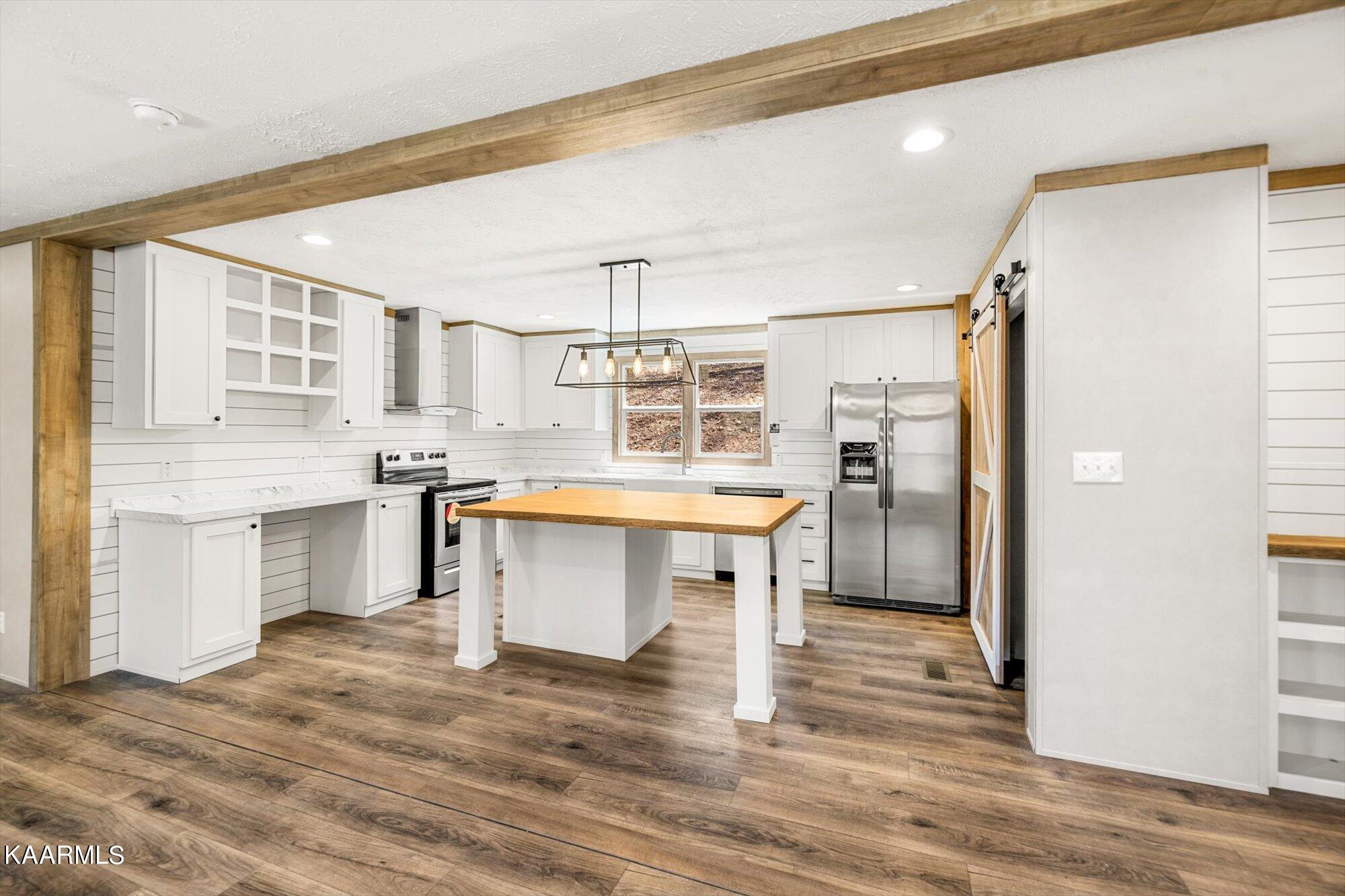 1358 Bluets Road Newport, TN 37821 - Photo 9 of 29 09-1358-Bluets-Rd-Newport-TN-9