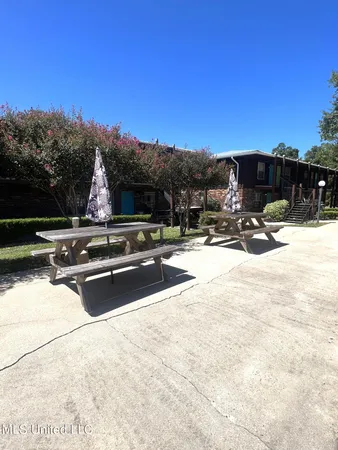 $1,025 | 1550 East 2nd Street, Unit 89, Pass Christian, MS 39571